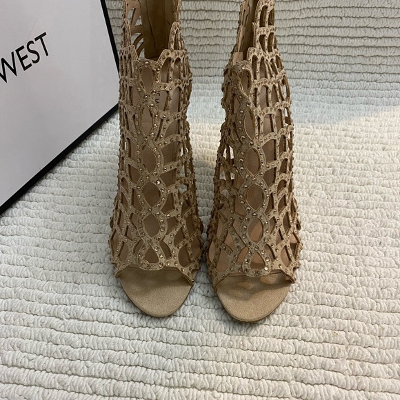 Nine West Sandals Heels Suede color Cinnamon Size 10 Women’s - Picture 2 of 6